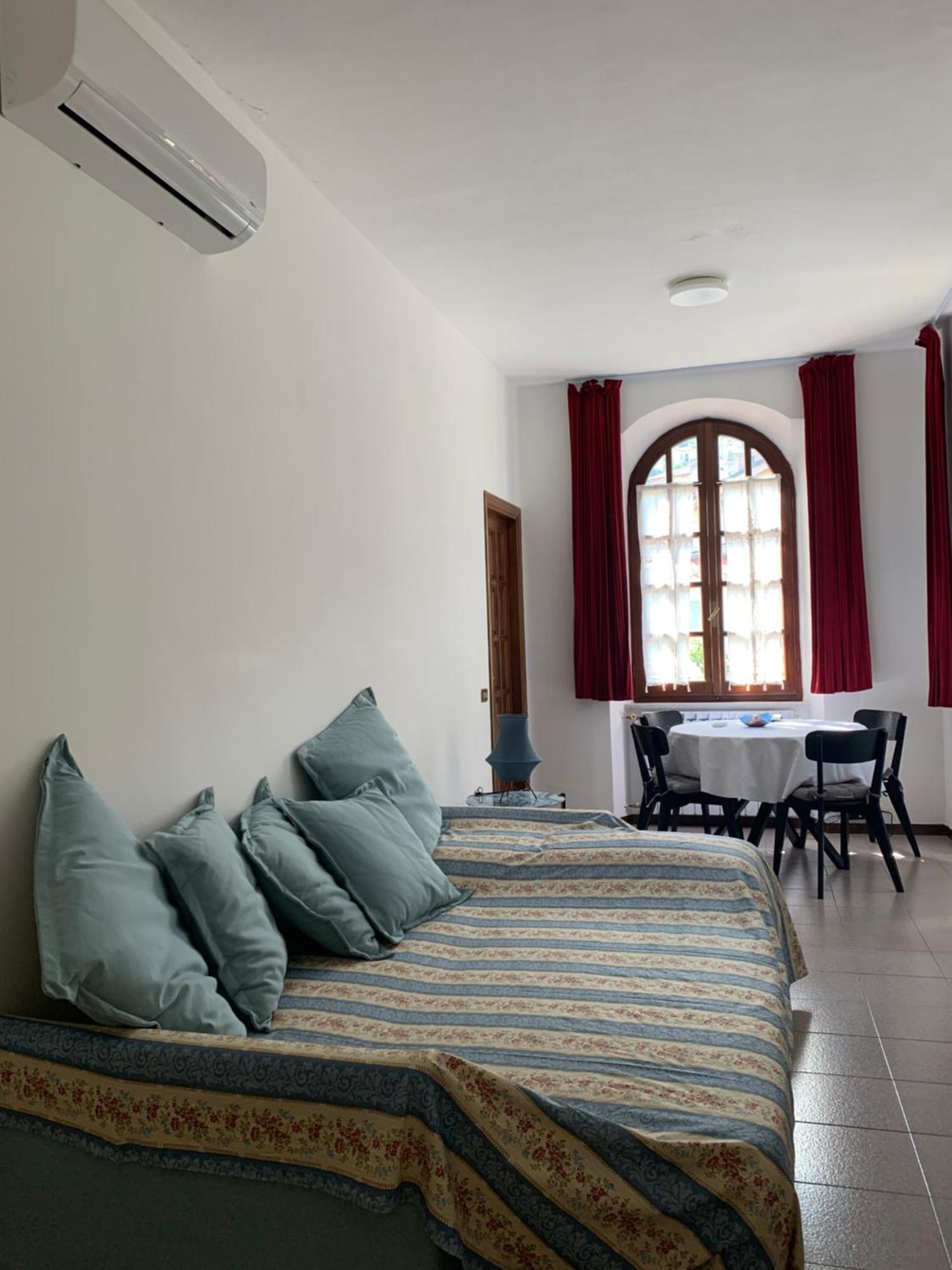 A Casa Di Atti Apartment Biassa Luaran gambar